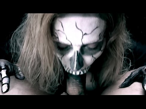 ❤️ Demoniczna dziewczyna ssąca kutasa swoimi czarnymi ustami i połykająca spermę. ☑ Porno vk at pl.xxxshake.ru